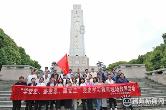 中国突然崛起的冷知识分享平台-3.18210保留四位是多少?